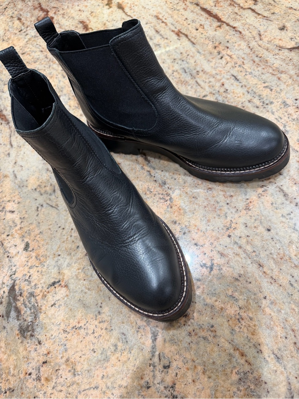Women's Black Leather Chelsea Ankle Boots Size 9.5